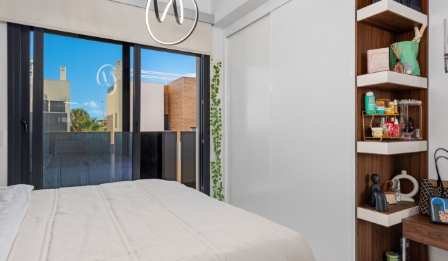 Begagnad - Villa - Orihuela Costa - Lomas de Cabo Roig