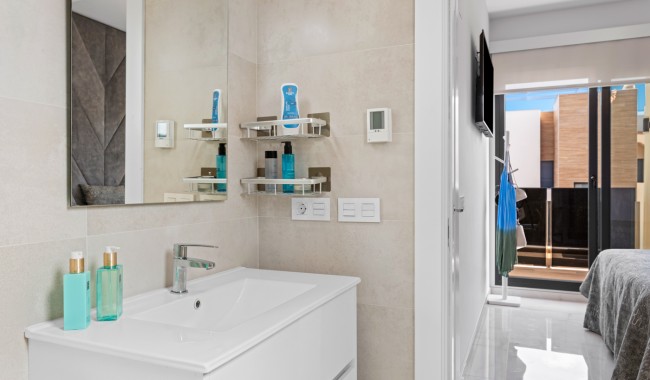 Begagnad - Villa - Orihuela Costa - Lomas de Cabo Roig