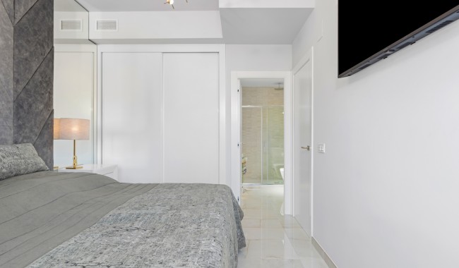 Begagnad - Villa - Orihuela Costa - Lomas de Cabo Roig