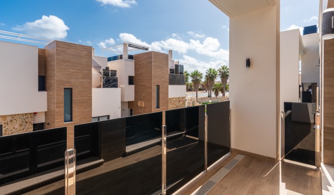 Begagnad - Villa - Orihuela Costa - Lomas de Cabo Roig