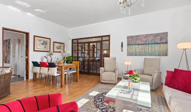 Begagnad - Villa - Orihuela Costa - Dehesa de Campoamor