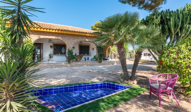Begagnad - Villa - Orihuela Costa - Dehesa de Campoamor