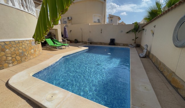 Begagnad - Villa - Ciudad Quesada/Rojales - Rojales