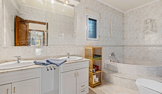 Begagnad - Villa - Ciudad Quesada/Rojales - Ciudad Quesada