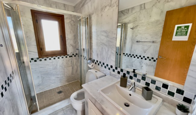 Resale - Villa - Algorfa - La Finca golf