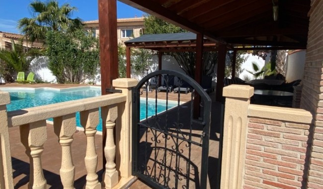 Resale - Villa - Ciudad Quesada/Rojales - Central Quesada