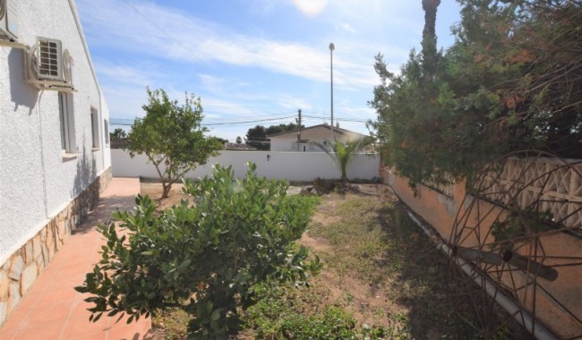 Resale - Villa - Ciudad Quesada/Rojales - Central Quesada