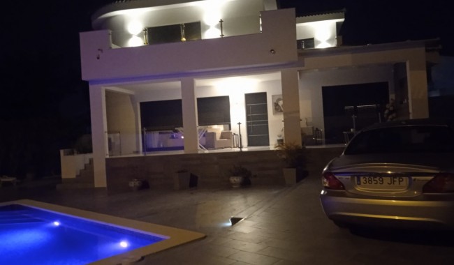 Resale - Villa - Ciudad Quesada/Rojales - Central Quesada