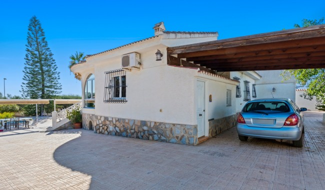 Resale - Villa - Ciudad Quesada/Rojales - Central Quesada