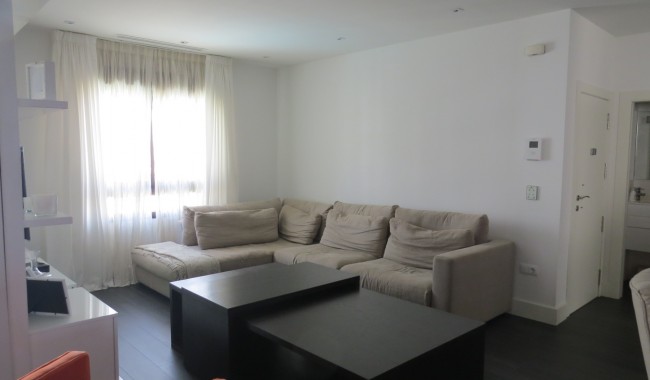 Resale - Apartment - Guardamar - Urbanizaciones