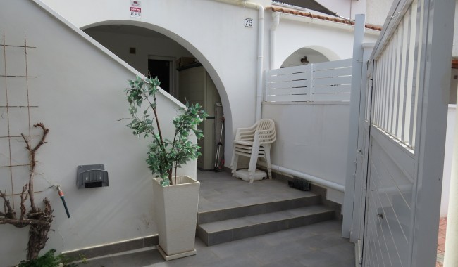 Resale - Apartment - Torrevieja - Centro