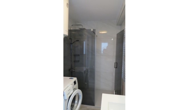 Sprzedaż - Apartament - Torrevieja - Centro