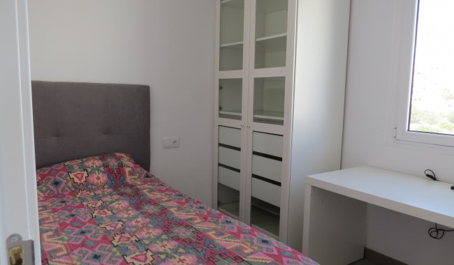 Resale - Apartment - Torrevieja - Centro