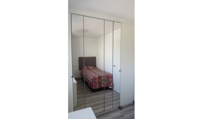 Resale - Apartment - Torrevieja - Centro