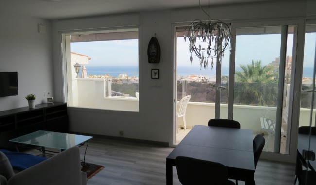 Resale - Apartment - Torrevieja - Centro