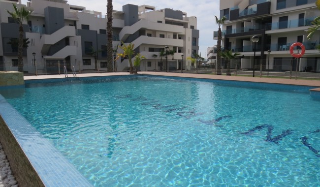 Resale - Apartment - Guardamar - El Raso