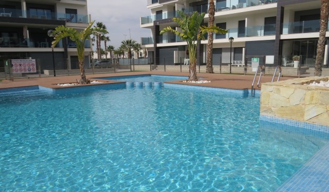 Resale - Apartment - Guardamar - El Raso