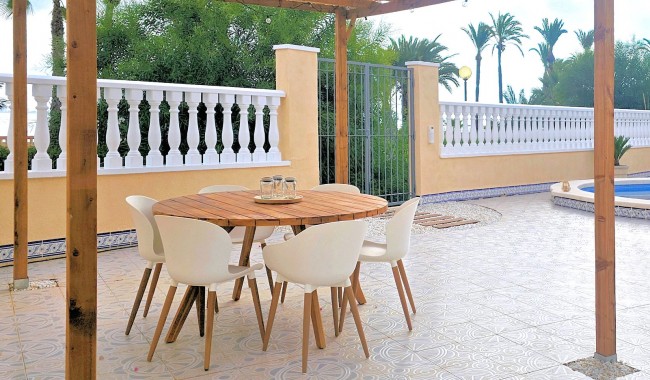 Begagnad - Villa - Torrevieja