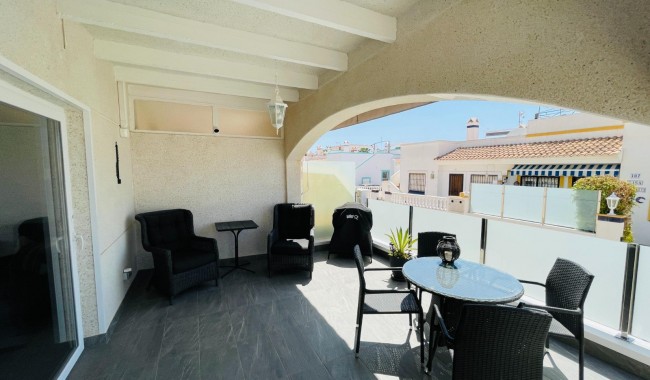 Resale - Villa - Orihuela Costa - Playa Flamenca