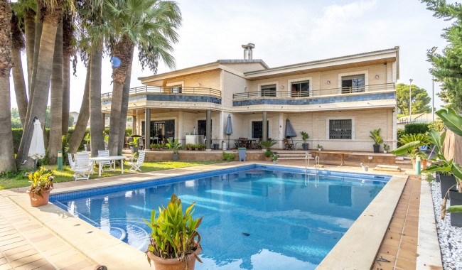 Resale - Villa - Orihuela Costa - Dehesa de Campoamor