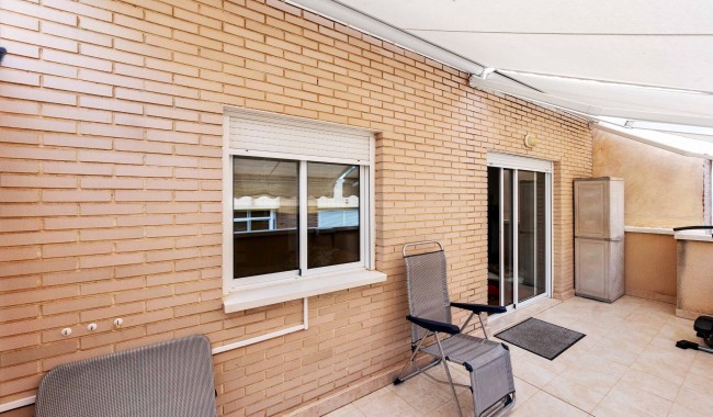 Resale - Apartment - Torrevieja - Centro