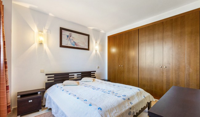 Resale - Apartment - Punta Prima - La Entrada