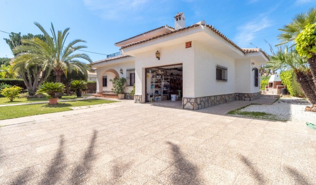 Brukt - Villa - Orihuela Costa - Cabo Roig