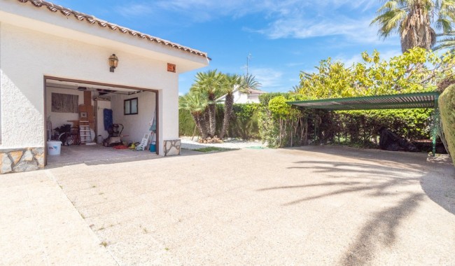 Brukt - Villa - Orihuela Costa - Cabo Roig