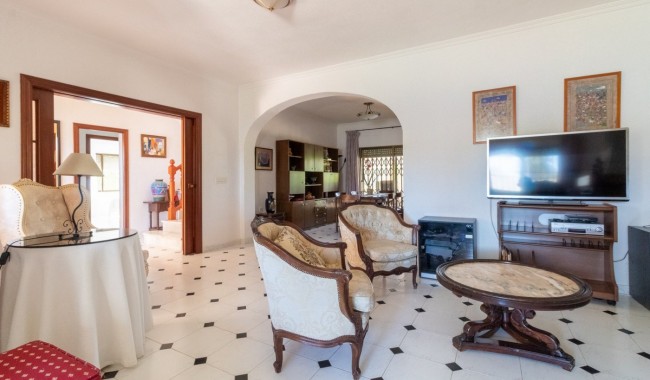 Begagnad - Villa - Orihuela Costa - Cabo Roig