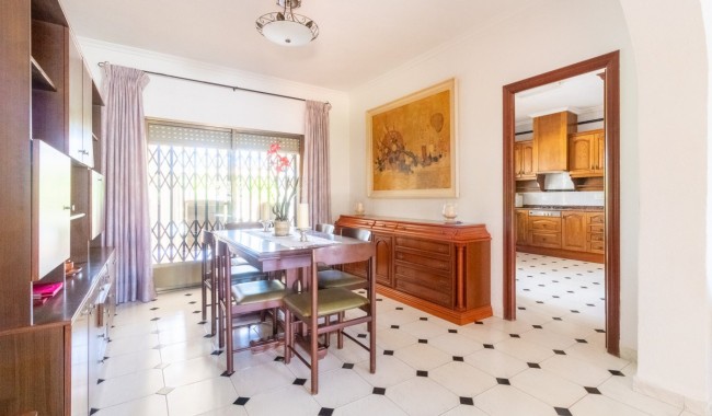 Resale - Villa - Orihuela Costa - Cabo Roig