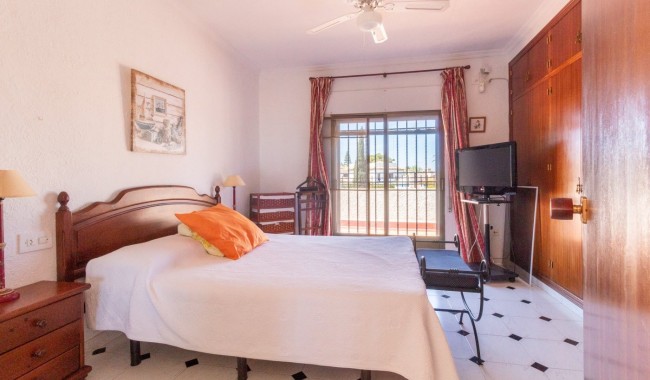 Segunda mano - Chalet - Orihuela Costa - Cabo Roig