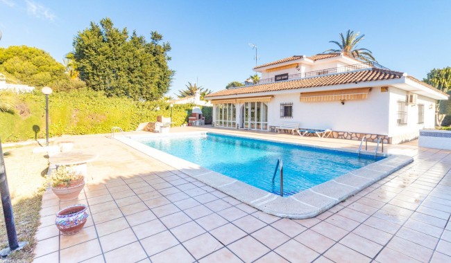 Brukt - Villa - Orihuela Costa - Cabo Roig