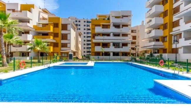 Sprzedaż - Apartament - Torrevieja - Punta Prima