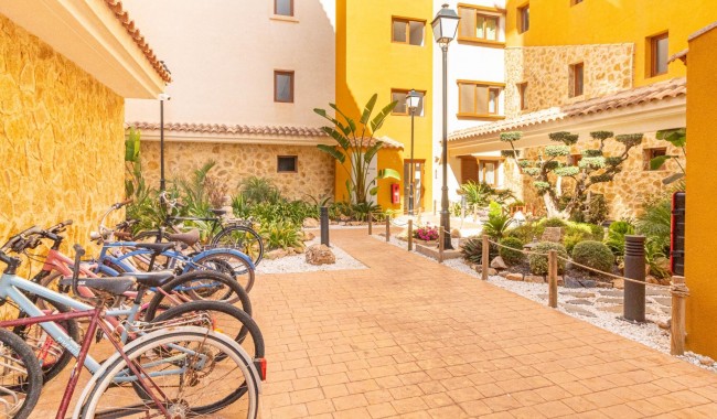 Resale - Apartment - Torrevieja - Punta Prima