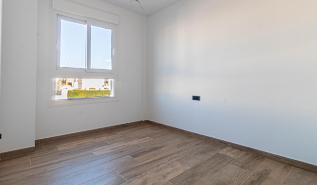 Segunda mano - Apartamento - Orihuela - Urbanización Perla del Mar