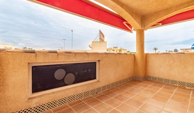 Resale - Apartment - Orihuela Costa - La Zenia