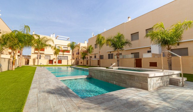 Resale - Townhouse - Pilar de La Horadada