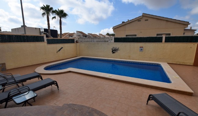 Begagnad - Villa - Ciudad Quesada/Rojales - Atalaya (Quesada)