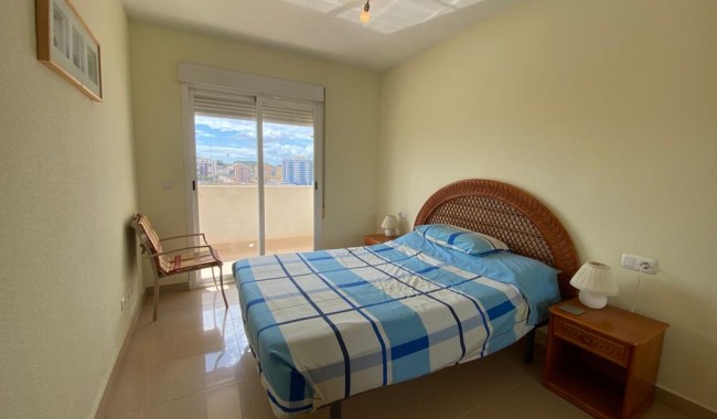 Resale - Apartment - Guardamar