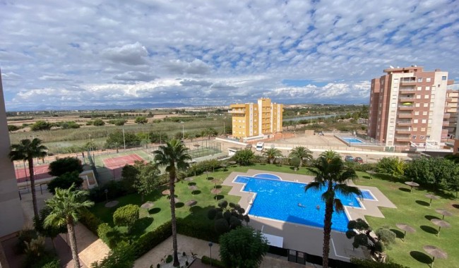 Resale - Apartment - Guardamar