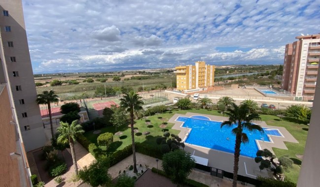 Resale - Apartment - Guardamar