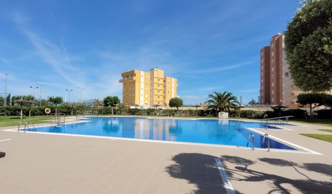 Resale - Apartment - Guardamar