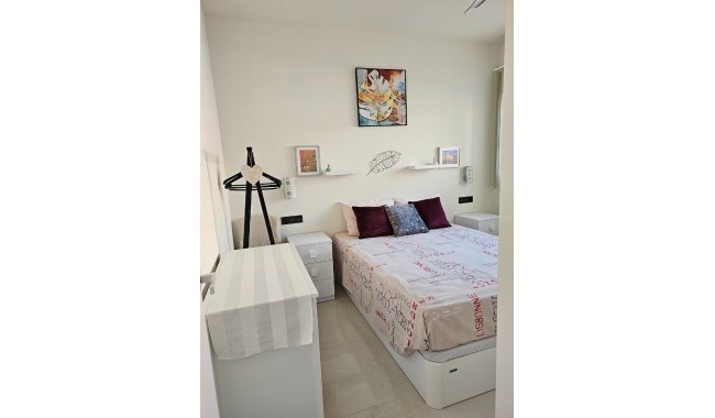 Resale - Apartment - Torrevieja