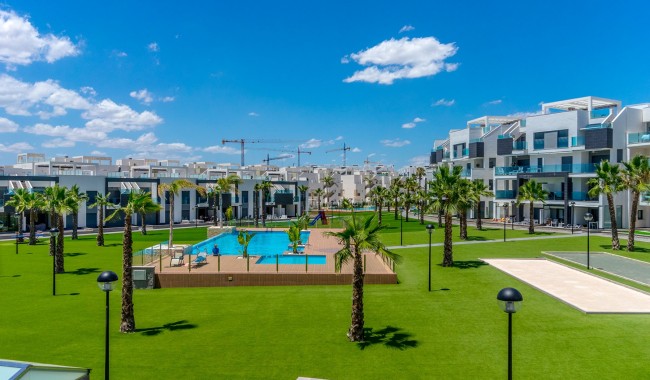 Resale - Apartment - Guardamar - El Raso