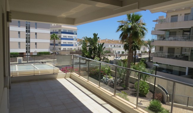 Resale - Apartment - Orihuela Costa - Villamartín