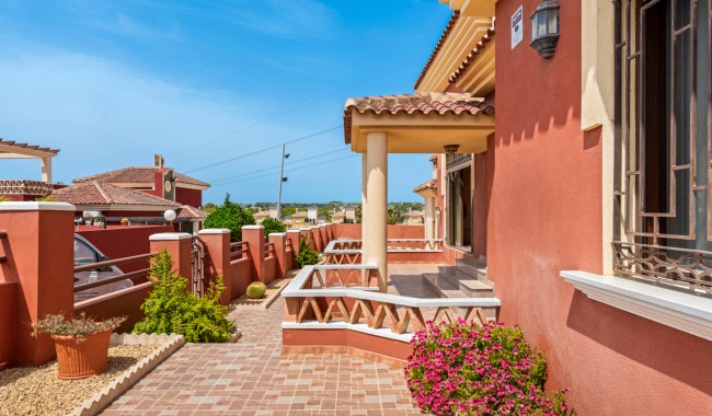 Resale - Villa - Algorfa