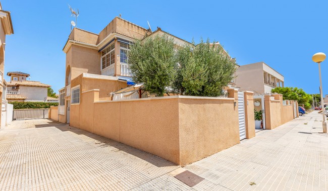 Resale - Apartment - Orihuela Costa - La Zenia