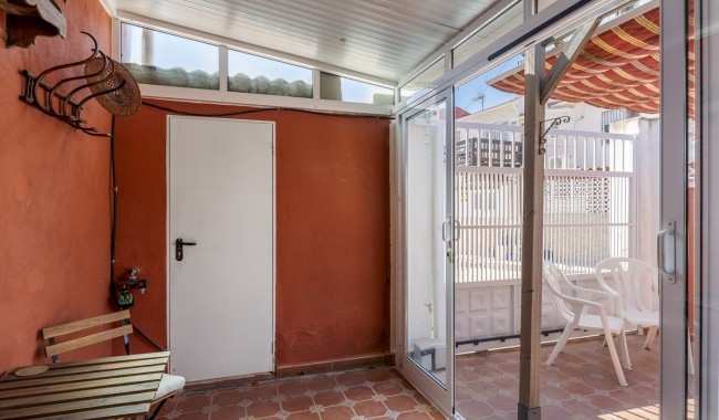 Sprzedaż - Apartament - Torrevieja - Torretas