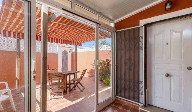 Sprzedaż - Apartament - Torrevieja - Torretas