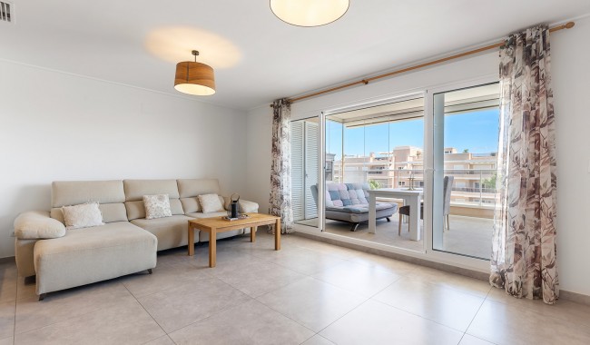 Resale - Apartment - Orihuela Costa - Villamartín-Las Filipinas